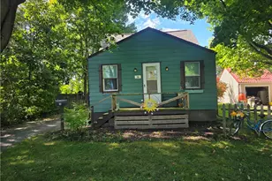 36 Benton St, Austintown, OH 44515 - Photo 3
