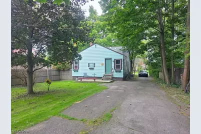 36 Benton Street, Austintown, OH 44515 - Photo 9
