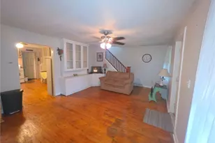 36 Benton St, Austintown, OH 44515 - Photo 17