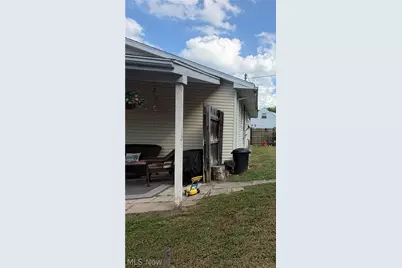 1813 Walnut Street, Coshocton, OH 43812 - Photo 33