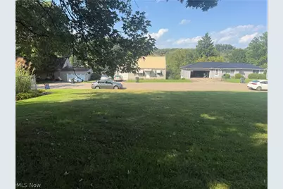 1813 Walnut Street, Coshocton, OH 43812 - Photo 3
