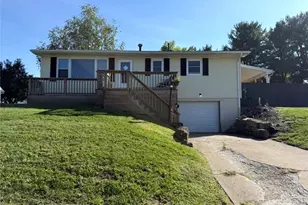 1813 Walnut St, Coshocton, OH 43812 - Photo 1