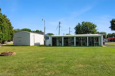 2825-2835 W Risingsun Road, Port Clinton, OH 43452 - Photo 11