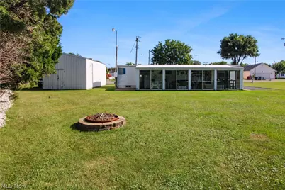 2825-2835 W Risingsun Road, Port Clinton, OH 43452 - Photo 15