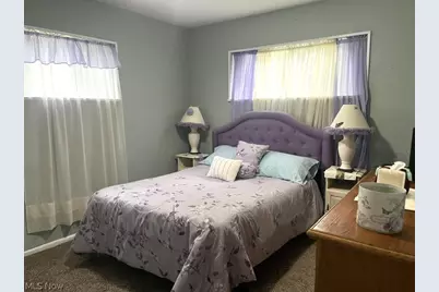 902 Warrington Road, Akron, OH 44320 - Photo 13