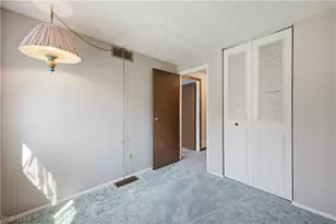 1343 Northfield Dr, Mineral Ridge, OH 44440 - Photo 15