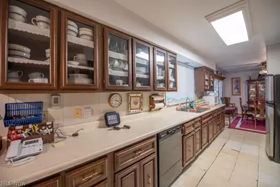 1779 Sunset Lane SE, New Philadelphia, OH 44663 - Photo 9