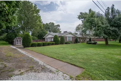 1779 Sunset Lane SE, New Philadelphia, OH 44663 - Photo 45