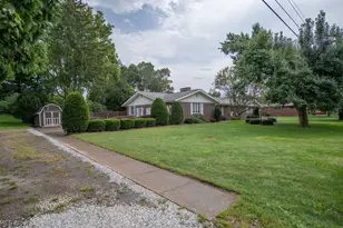 1779 Sunset Ln SE, New Philadelphia, OH 44663 - Photo 45