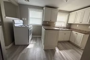 8308 Bellflower Rd, Mentor, OH 44060 - Photo 5