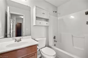 6199 E Meadow Farm Ln, Lorain, OH 44053 - Photo 25
