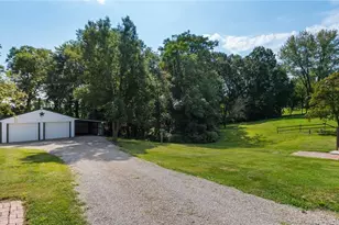 3805 Greengold Dr, Zanesville, OH 43701 - Photo 39