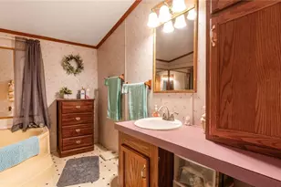 3805 Greengold Dr, Zanesville, OH 43701 - Photo 21