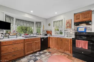 2740 Ridgewood Ave, Alliance, OH 44601 - Photo 9