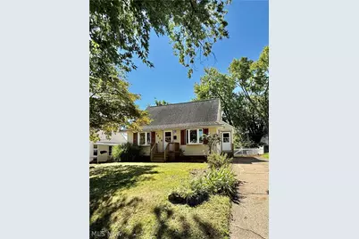 1518 34th Street NE, Canton, OH 44714 - Photo 1
