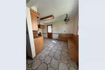 1518 34th Street NE, Canton, OH 44714 - Photo 3