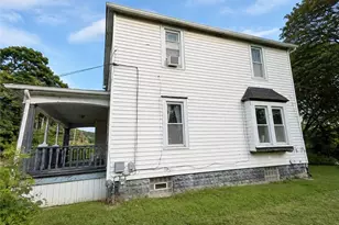 569 Edgewood Ave, Akron, OH 44307 - Photo 3