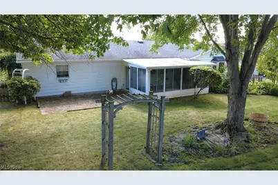 144 Runnemede Drive, Youngstown, OH 44512 - Photo 27