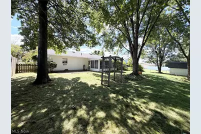 144 Runnemede Drive, Youngstown, OH 44512 - Photo 29