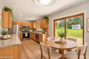 3783 Cayugas Dr, Green, OH 44319 - Photo 11