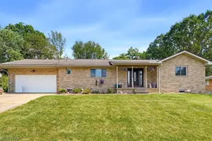 3783 Cayugas Dr, Green, OH 44319 - Photo 1