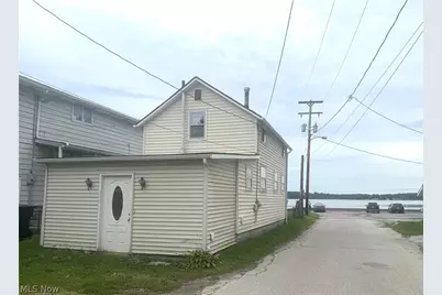 2549 Church Street, Lakemore, OH 44250 - Photo 1