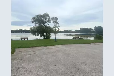 2549 Church Street, Lakemore, OH 44250 - Photo 23