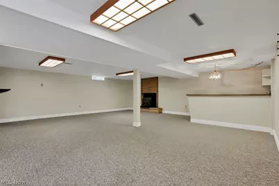 1351 Maple Heights Lane, Coshocton, OH 43812 - Photo 27