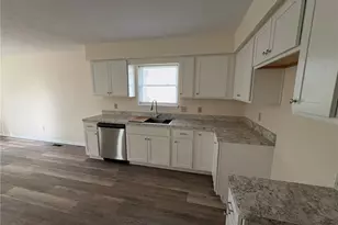 459 Hampton Dr, Elyria, OH 44035 - Photo 5