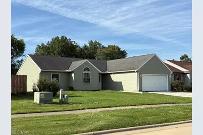 459 Hampton Drive, Elyria, OH 44035 - Photo 3