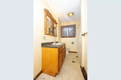 211 S Elm Street, Orrville, OH 44667 - Photo 15