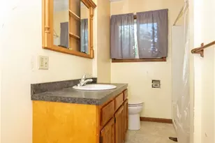 211 S Elm St, Orrville, OH 44667 - Photo 15