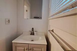 709 McKinley Ave, Cambridge, OH 43725 - Photo 25