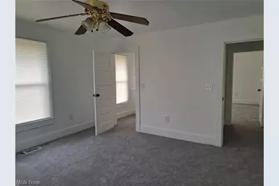 709 McKinley Avenue, Cambridge, OH 43725 - Photo 35