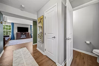 7685 Fiddler Court Circle NE, Canton, OH 44721 - Photo 5