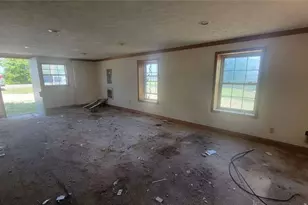 56670 Jordan Run Rd, Bellaire, OH 43906 - Photo 17