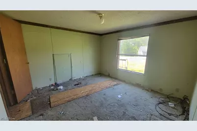 56670 Jordan Run Road, Bellaire, OH 43906 - Photo 11