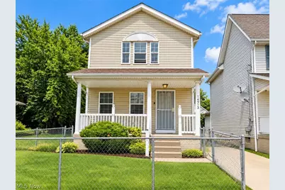 14913 Lincoln Avenue, Loveland, OH 44128 - Photo 1