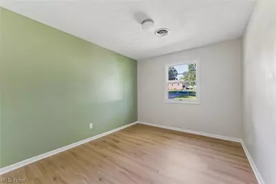 7855 Lake Road, Chippewa Lake, OH 44215 - Photo 23