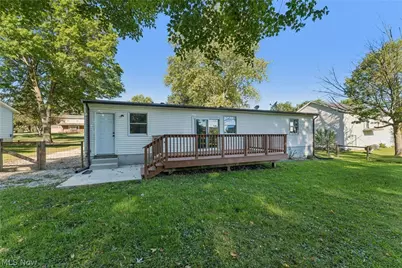 7855 Lake Road, Chippewa Lake, OH 44215 - Photo 37