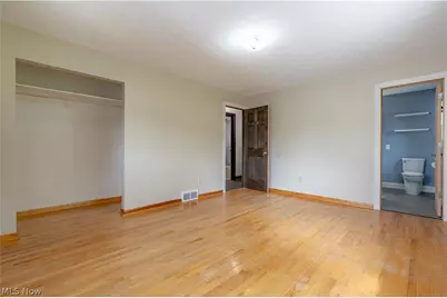 2420 Eastwood Avenue, Akron, OH 44305 - Photo 21