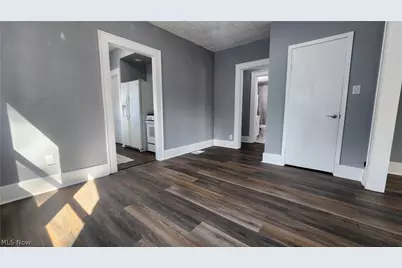 319 Franklin Street, Uhrichsville, OH 44683 - Photo 25