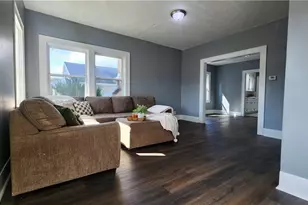 319 Franklin St, Uhrichsville, OH 44683 - Photo 23