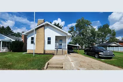 319 Franklin Street, Uhrichsville, OH 44683 - Photo 1