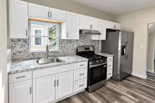 1318 W 20th St, Lorain, OH 44052 - Photo 7