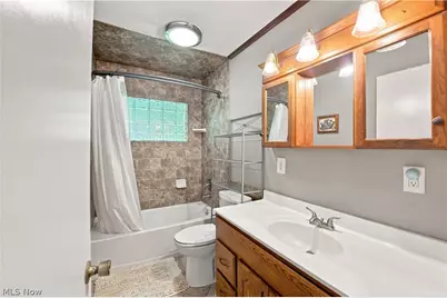 933 Ray Avenue NE, New Philadelphia, OH 44663 - Photo 17