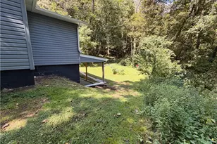 1929 Iris St, East Liverpool, OH 43920 - Photo 9