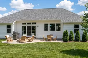 2564 Estate Dr, Wooster, OH 44691 - Photo 3