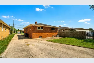 612 Ingalls Road, Akron, OH 44312 - Photo 29
