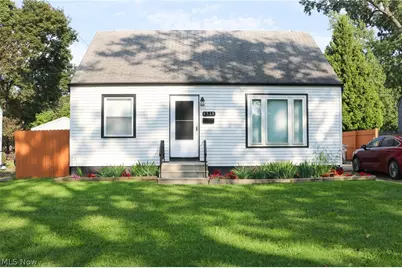 4319 W 189 Street, Loveland, OH 44135 - Photo 1